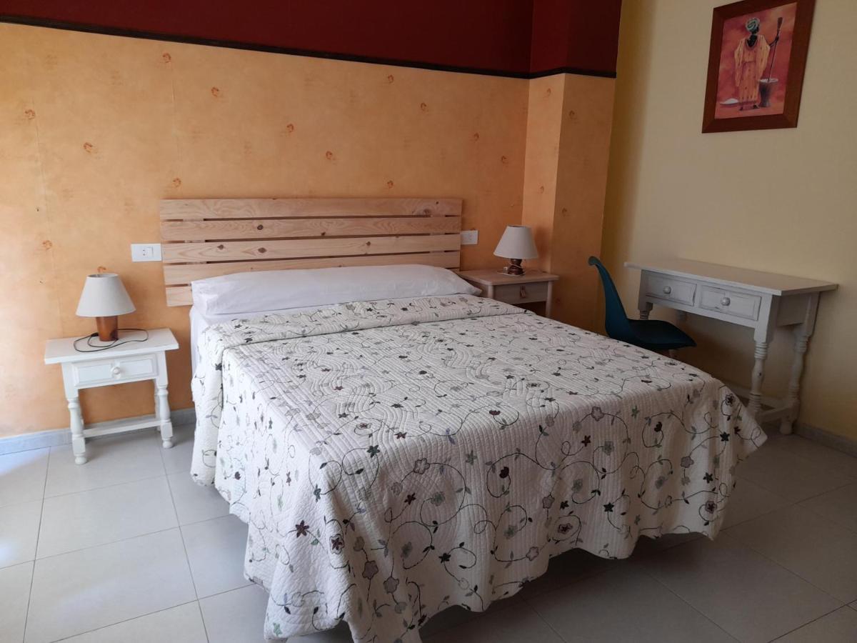 Hostal Quiper Quiroga Zewnętrze zdjęcie